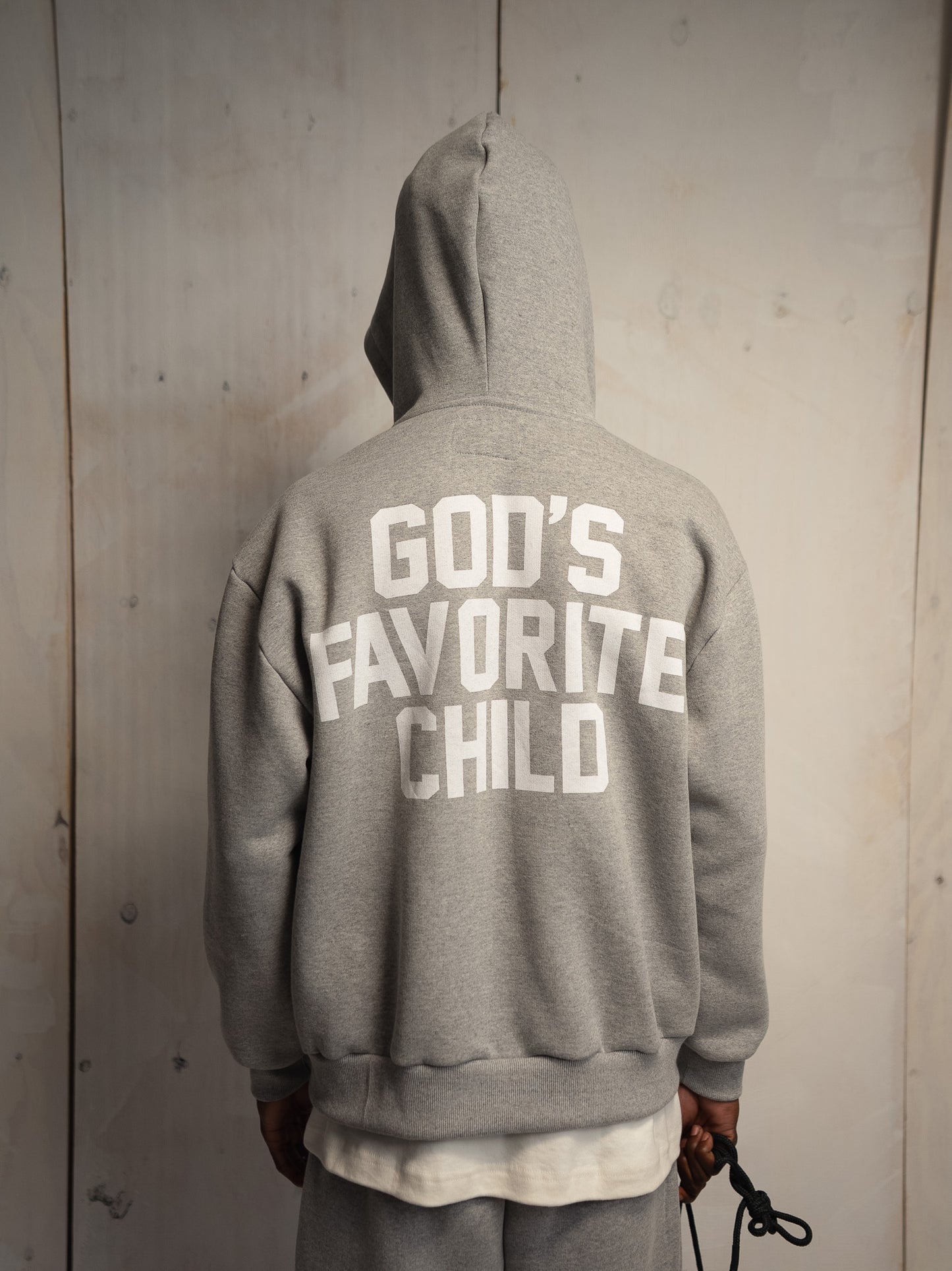MOLETOM GOD'S FAVORITE CHILD ZIP UP CINZA