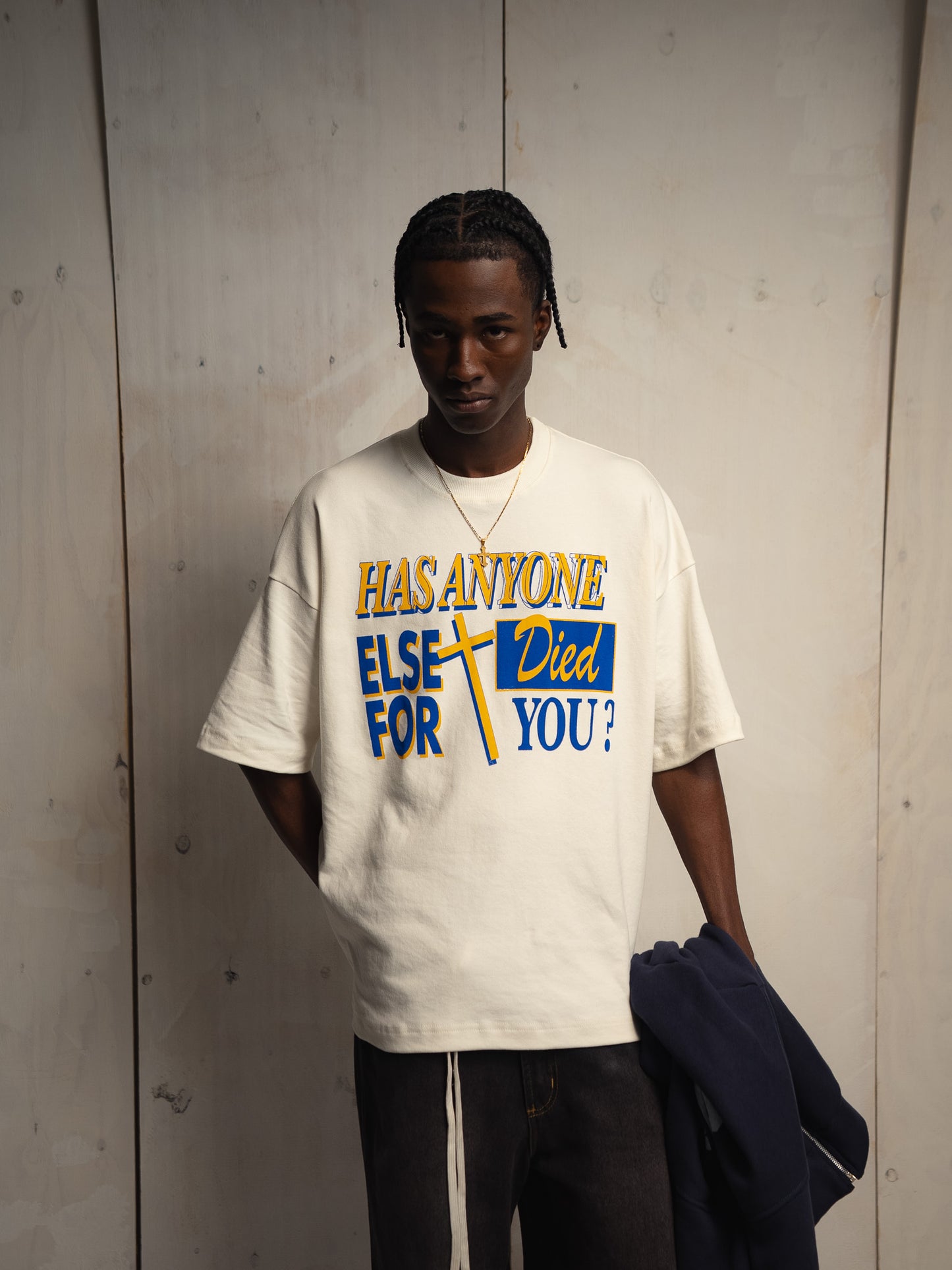 HAS ANYONE ELSE OFF WHITE T-SHIRT