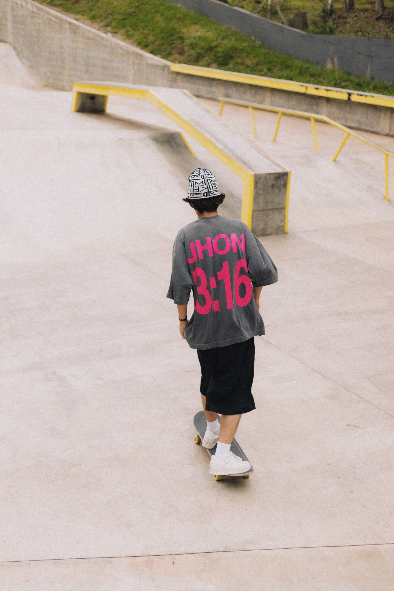 JOHN 3:16 FADED T-SHIRT