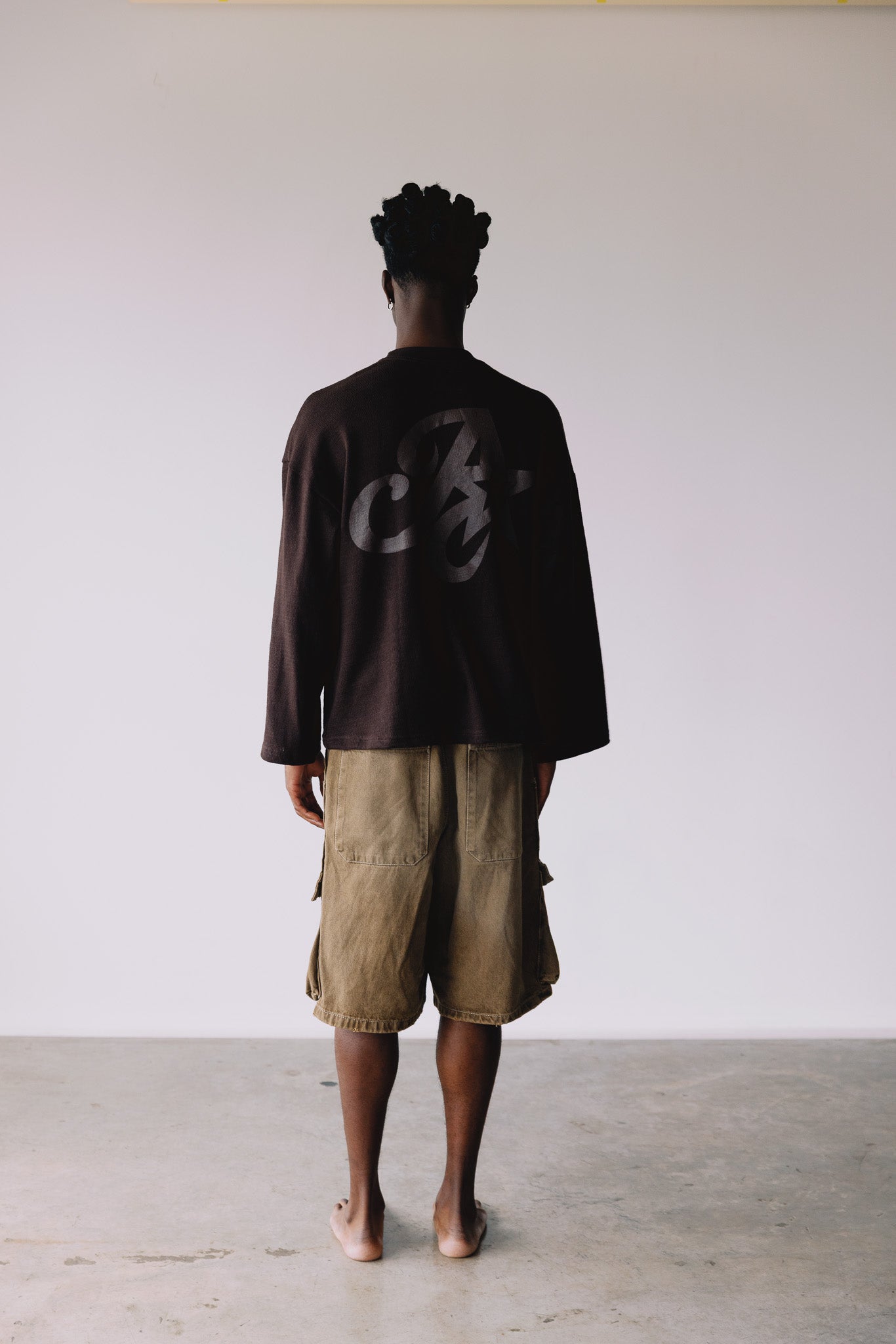 LONGSLEEVE A EMBLEM MARROM