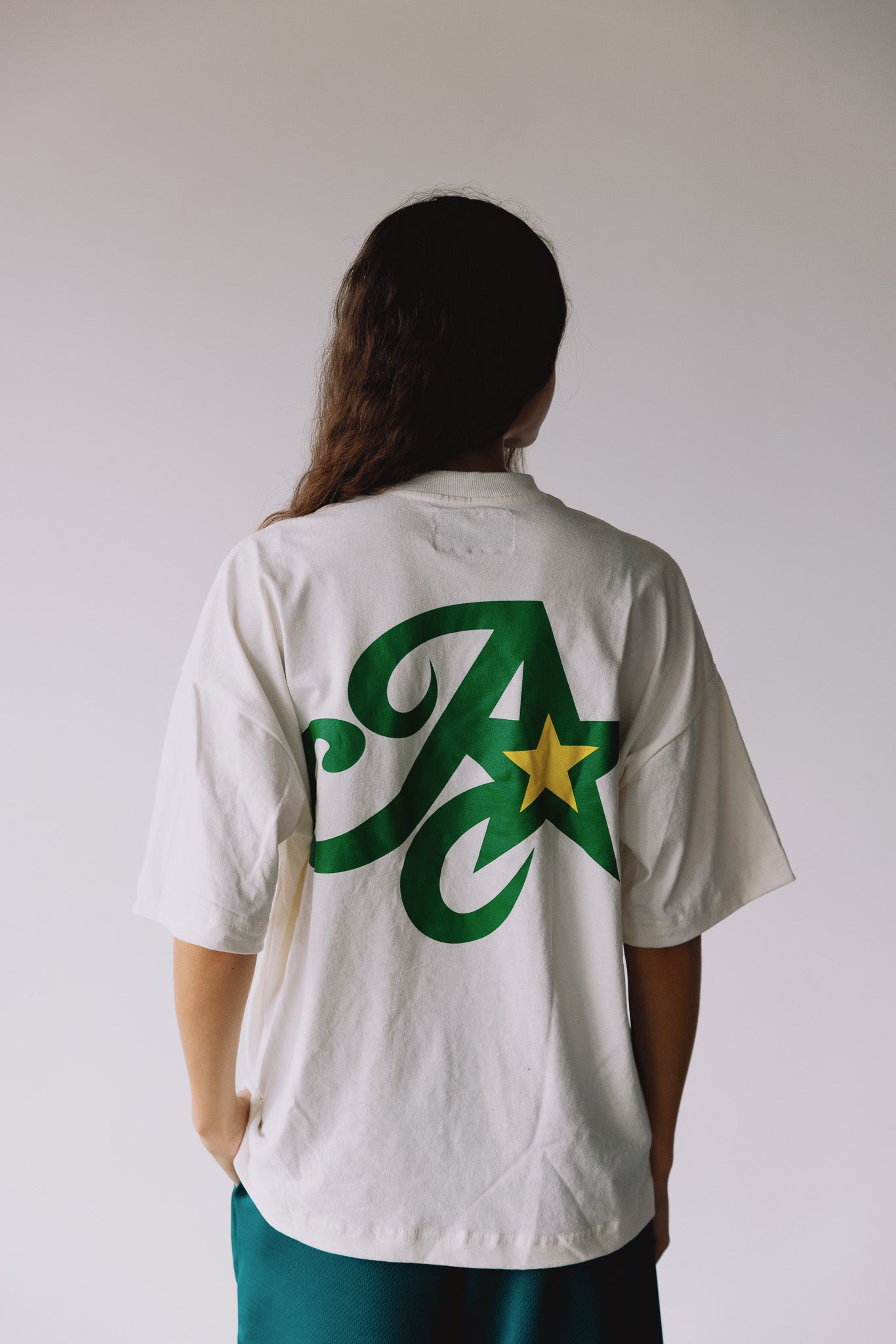 CAMISETA A EMBLEM BRAZIL OFF WHITE