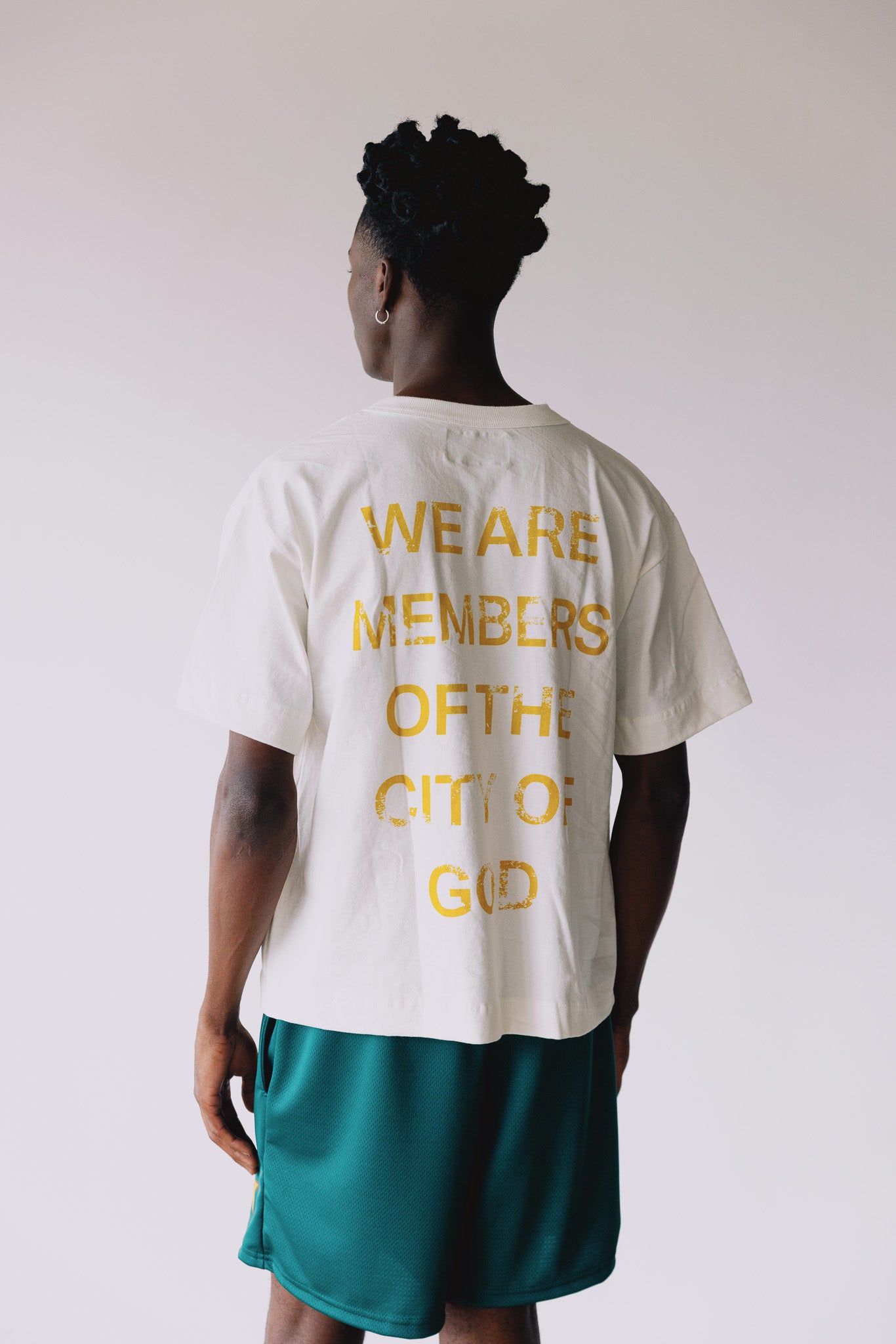 CAMISETA CITY OF GOD OFF WHITE