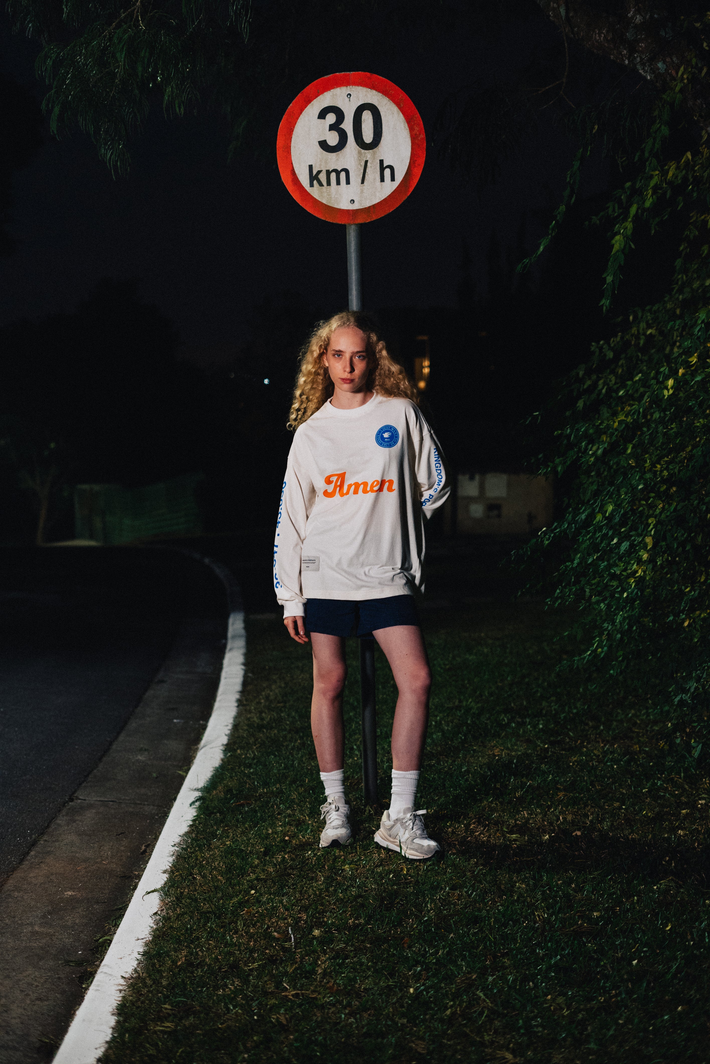 CAMISETA LONG SLEEVE OFF WHITE KINGDOM'S PORTRAITS