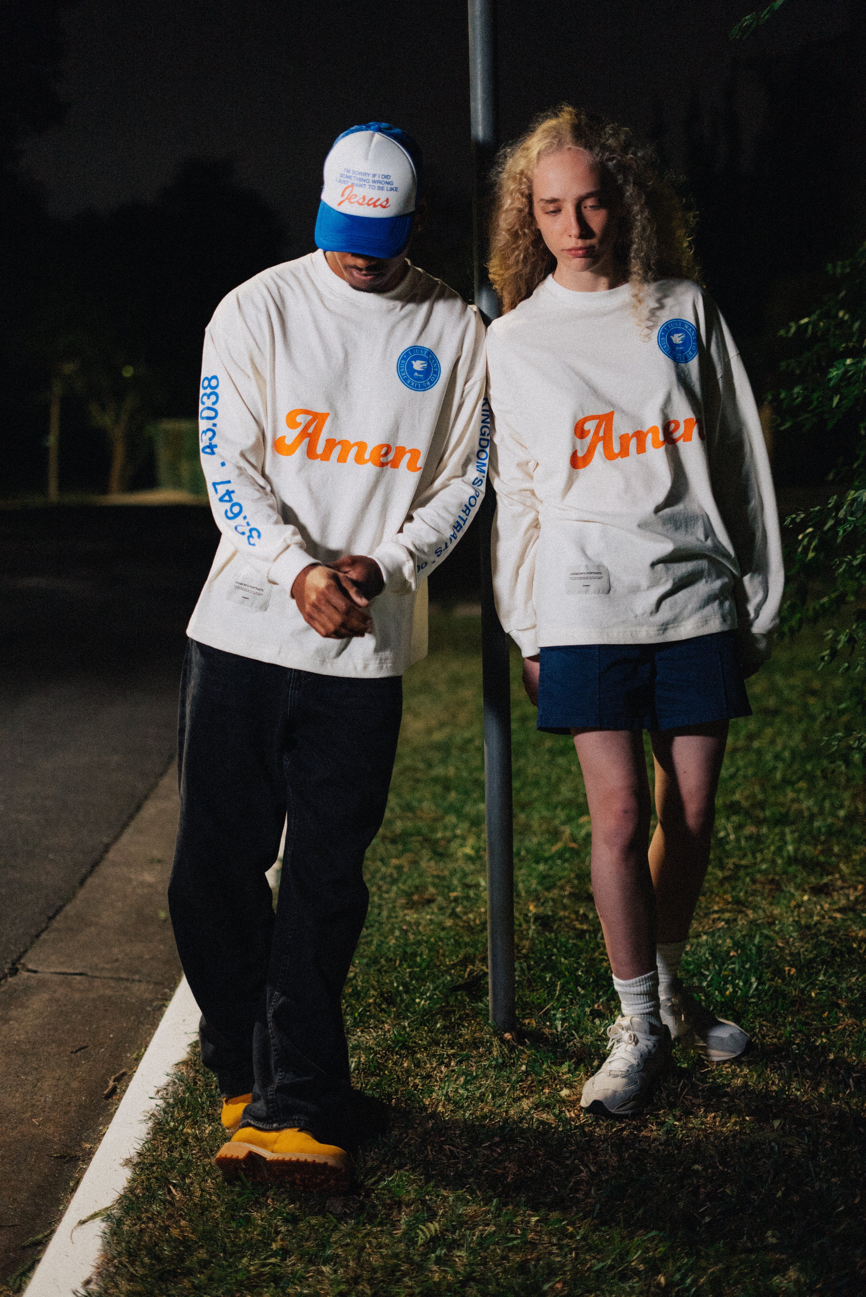 CAMISETA LONG SLEEVE OFF WHITE KINGDOM'S PORTRAITS