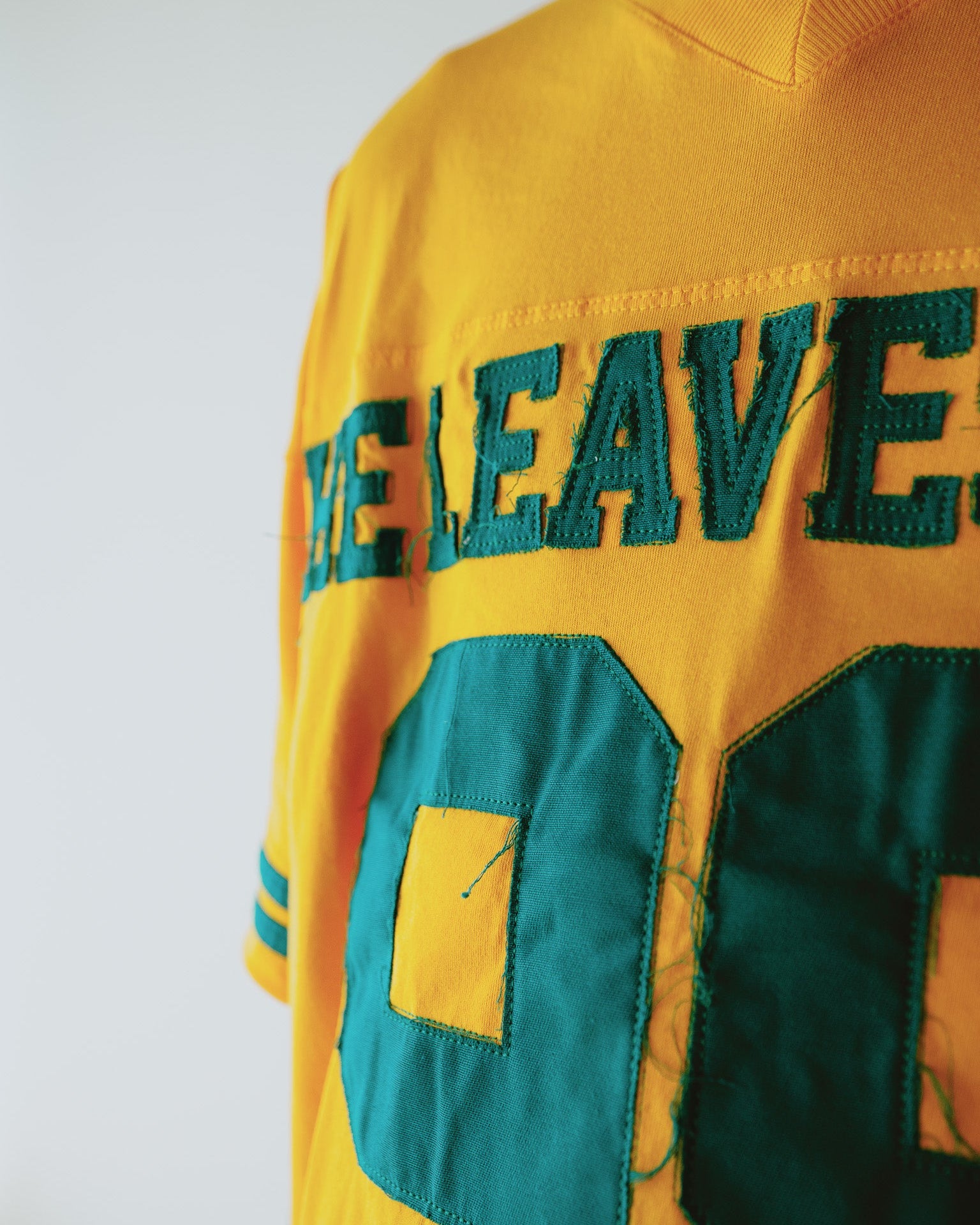 JERSEY HE LEAVES THE 99 AMARELA