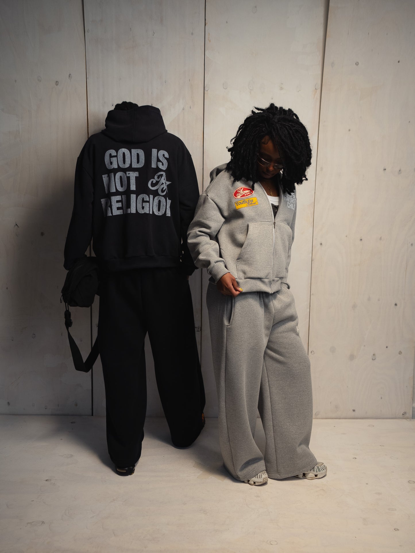 [PRÉ-VENDA] CALÇA MOLETOM BAGGY PRETA