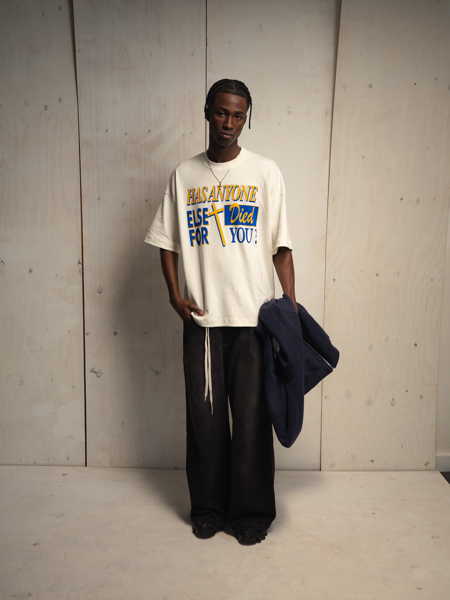 [PRÉ-VENDA] CAMISETA HAS ANYONE ELSE OFF WHITE