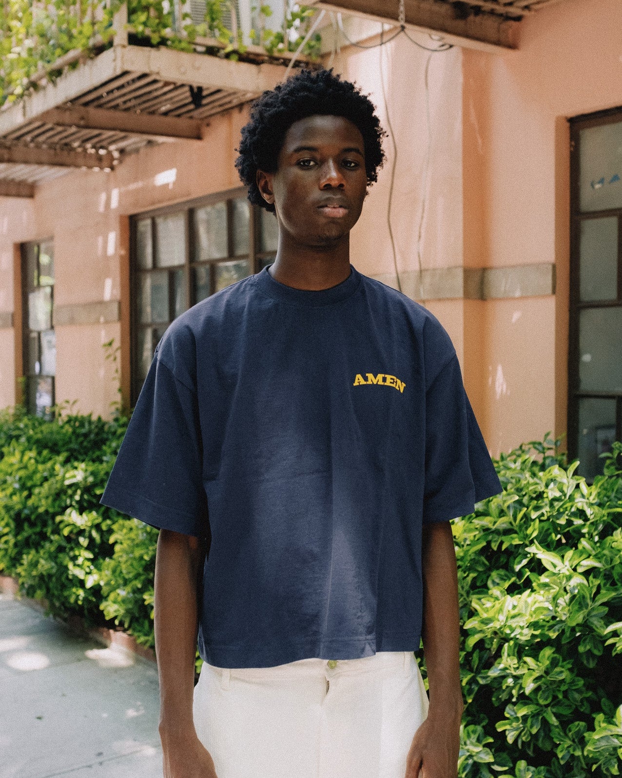 CAMISETA JESUS IS MY BEST FRIEND NAVY