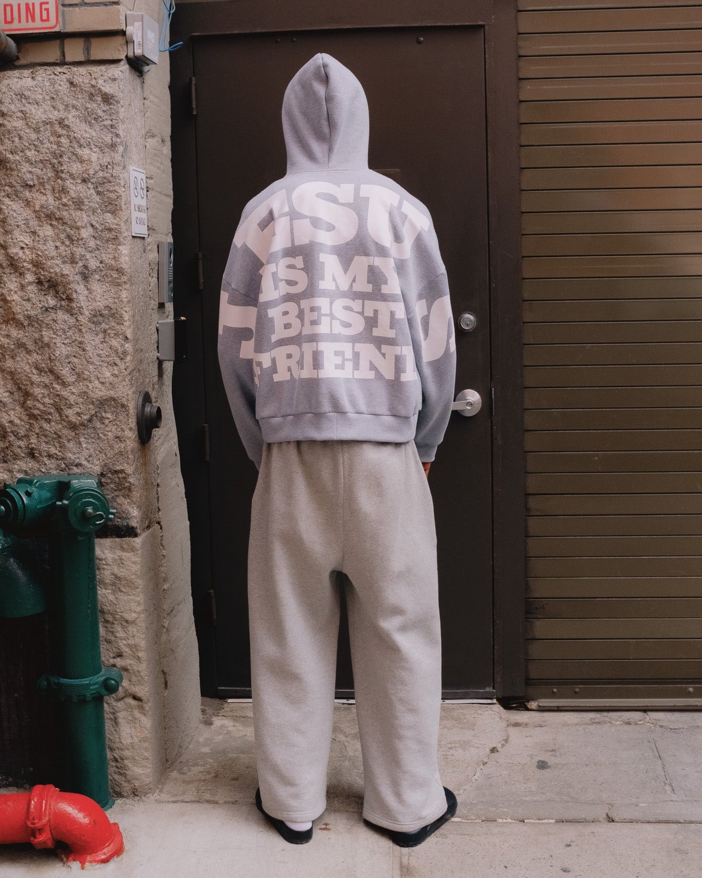 MOLETOM ZIP UP BOXY JESUS IS MY BEST FRIEND CINZA