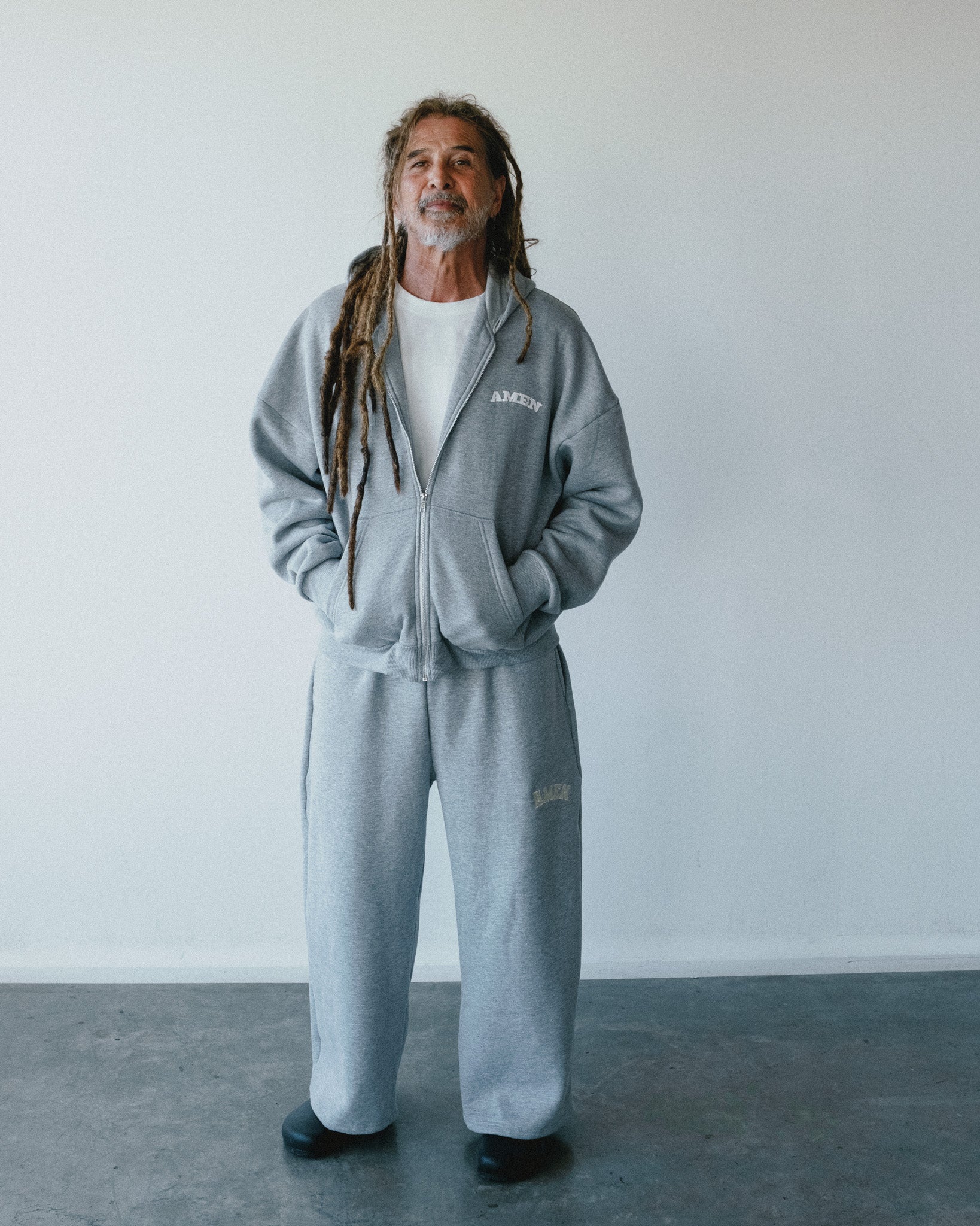 CALÇA MOLETOM BAGGY CINZA